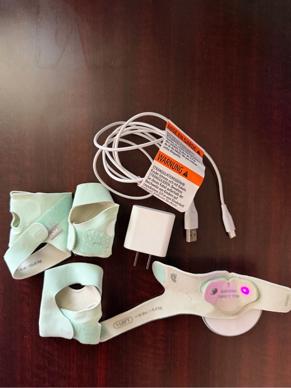 Owlet Dream Sock Gen 3 complete set- Base,sensor,charger and multiple sock sizes